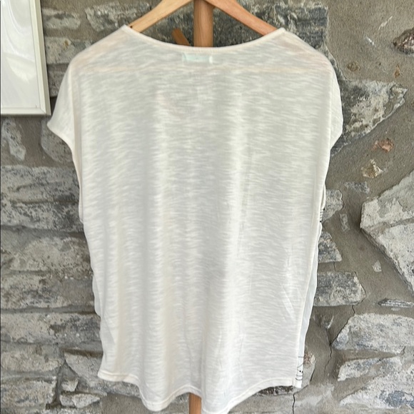 Embroidered White Top - Picture 2 of 7